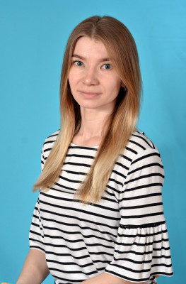 Воспитатель Челнинцева Елена Михайловна Воспитатель Челнинцева Елена Михайловна
